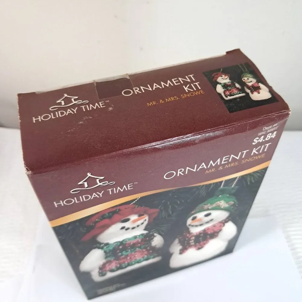 NEW Vintage‎ Holiday Time ornament kit Mr. & Mrs. Snowe Snowman snow man sequins